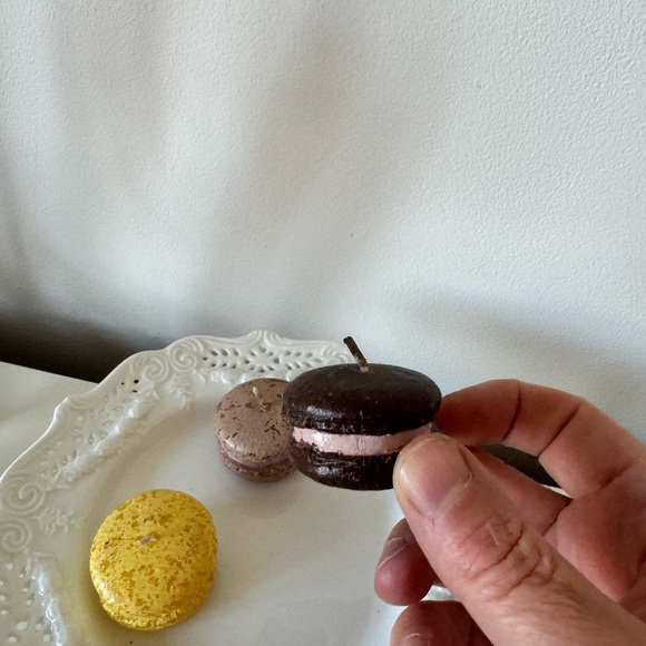 Little Laduree macarons candles - Picture 6 of 7